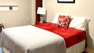 2 habitaciones, escritorio, tabla de planchar con plancha y wifi gratis