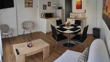 Apartment | Private kitchen | Fridge, microwave, stovetop, electric kettle