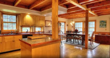 Rangeley Country Retreat - Town, Lake & Saddleback Mountain, Maine