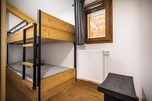 2-room cabin apartment for 4-6 people