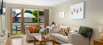 Apartment 453 - Clifden - sleeps 4 guests  in 2 bedrooms