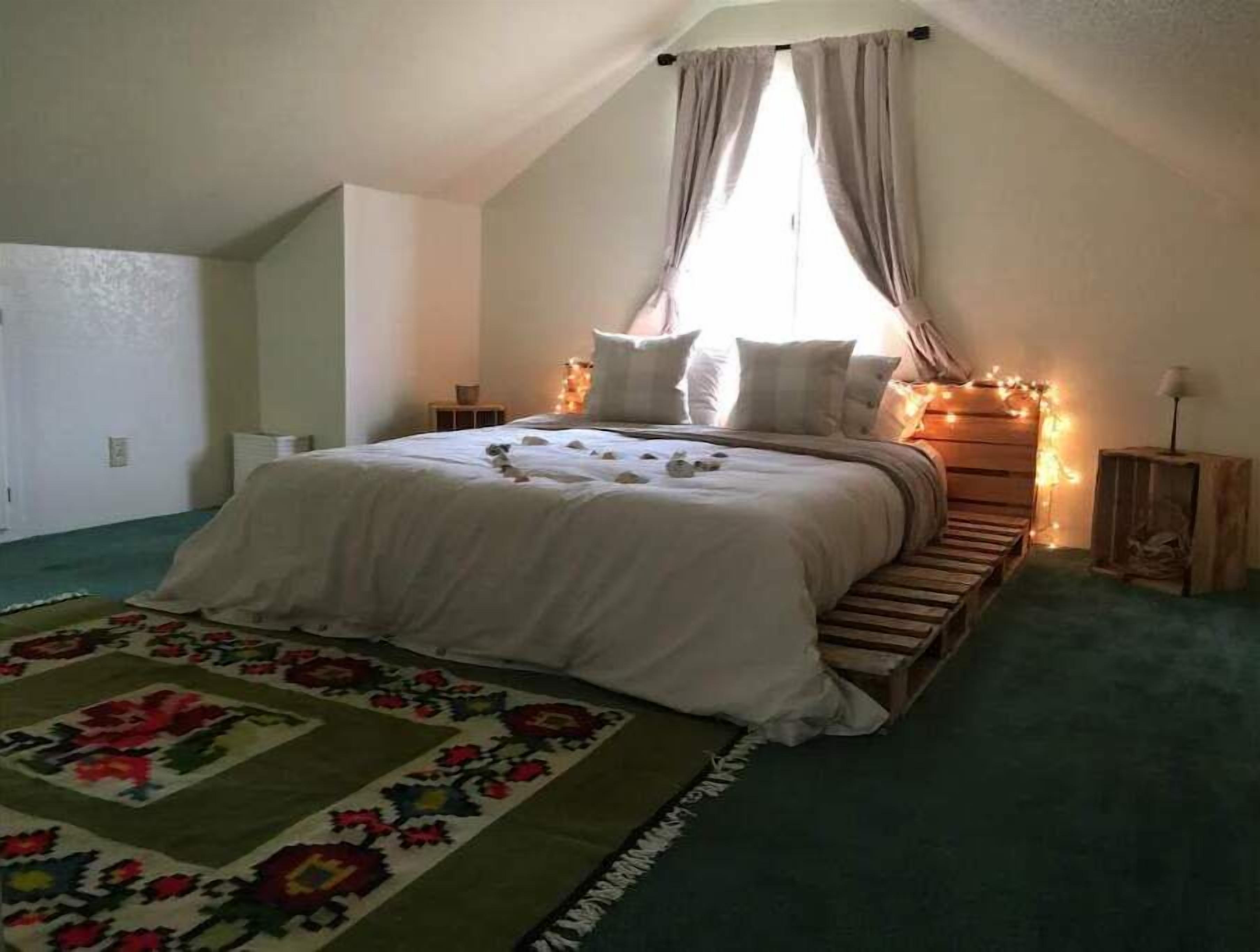 2 habitaciones, cuna de viaje, wifi gratis y ropa de cama 