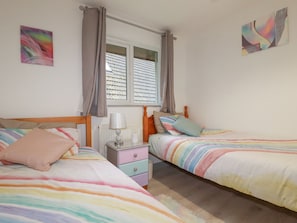 4 bedrooms, individually decorated, individually furnished, free WiFi - Rainbow Lodge (Bodmin)