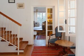 Interior - Maison 200m² 10 pers. piscine, tennis privés, wifi (Sanary-sur-Mer)