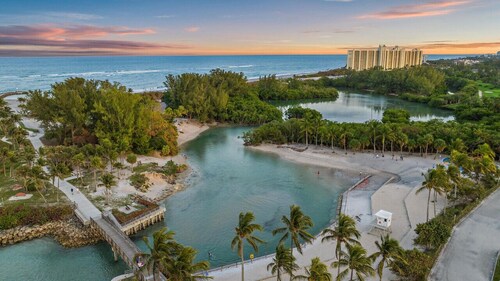 Seaside Sanctuary at Jupiter Inlet / Dubois Park