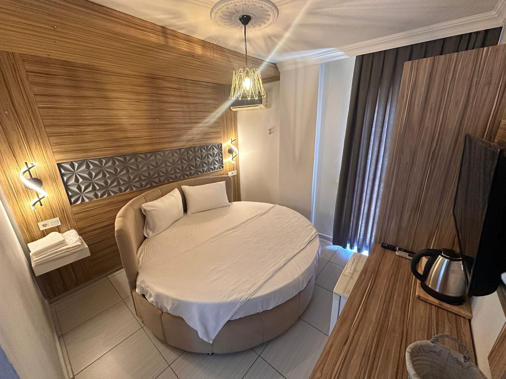 Photo - Royal Ezel Hotel