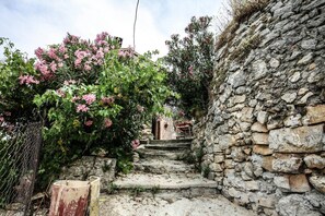 Ferienhaus, 3 Schlafzimmer, Raucher, Balkon | Unterkunftsgelände