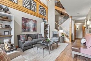 Smart TV, fireplace, offices