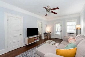 スマートテレビ、暖炉