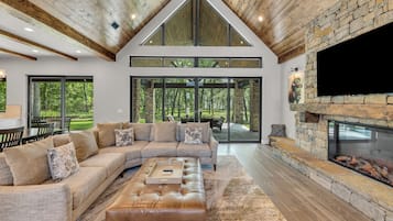 Smart TV, fireplace, video games, stereo