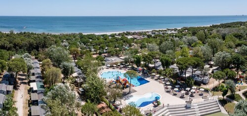 Ferienpark Marina Camping Village Lodge PET für 5 Personen
