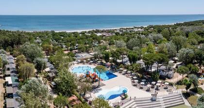 Ferienpark Marina Camping Village Lodge PET für 5 Personen