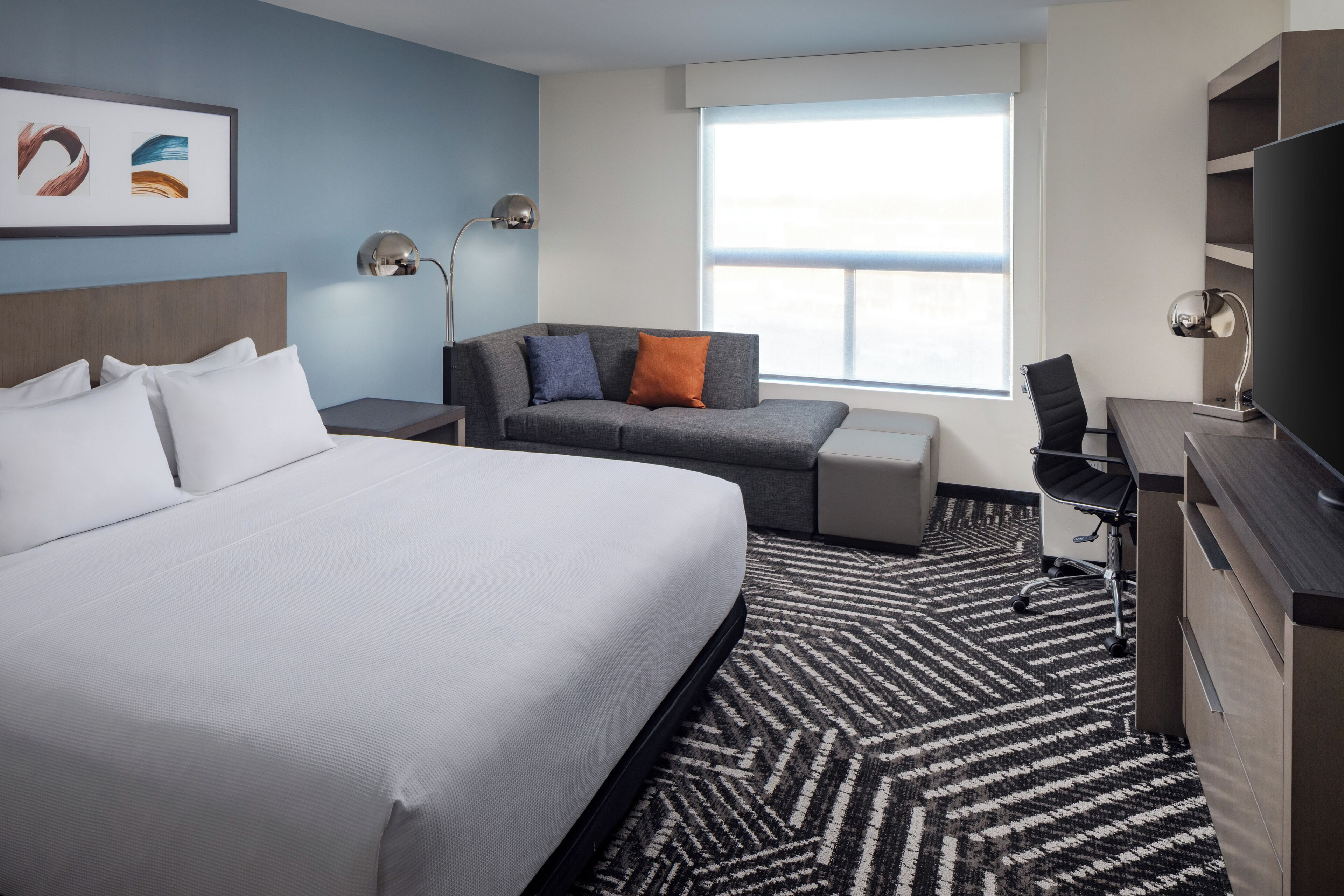 Coffre-fort, bureau, espace de travail pour ordinateurs portables