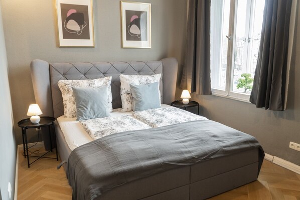 1 quarto, ferros/tábuas de passar roupa, Wi-Fi, roupa de cama