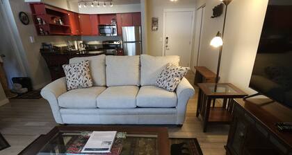 St. Mary's Landing 950 sq ft 2 bedroom condo. At 10,000 feet!