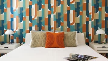 Premium Apartment | 1 bedroom, desk, laptop workspace, iron/ironing board