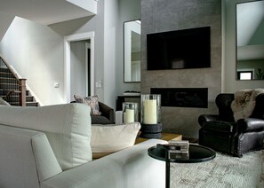 Smart TV, fireplace, video games