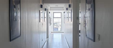 Handrails in hallways