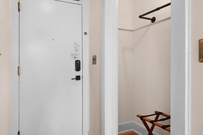 Wardrobe - Tower Hotel By At Mine Hospitality (Miami)