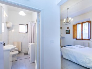 Hair dryer - Stunning private villa for 7 guests with WIFI, A/C, terrace, pets allowed and panoramic view (Chiusi)