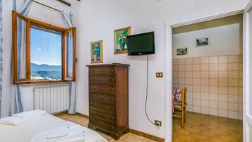 3 Schlafzimmer, BĂŒgeleisen/BĂŒgelbrett, Reisekinderbett, kostenloses WLAN
