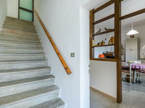 Interior - Wonderful private villa for 7 people with A/C, WIFI, terrace, pets allowed and panoramic view (Chiusi)