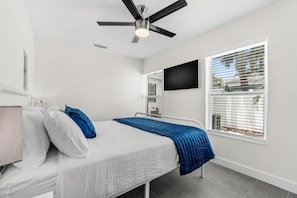 1 chambre, fer et planche Ă repasser, Wi-Fi gratuit, draps fournis