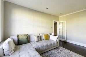 Apartament bàsic | Sala d'estar | Televisor