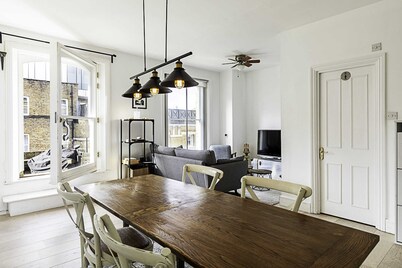 Converted Brewery Apartment With Terrace