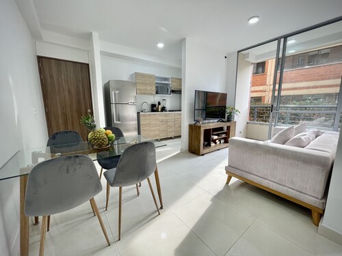 Apto With Pool, gym Near to Mall