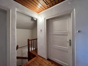 Interior - Beautiful private villa for 6 guests with WIFI, TV, terrace and pets allowed (Scheifling)