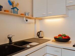 Ofen, Toaster, Hochstuhl