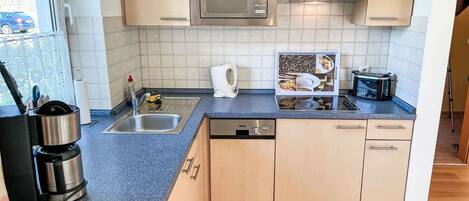 Microwave, dishwasher, toaster, highchair