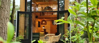 Lovely apartment in villa for 2 people with WIFI, pool, TV, terrace and parking