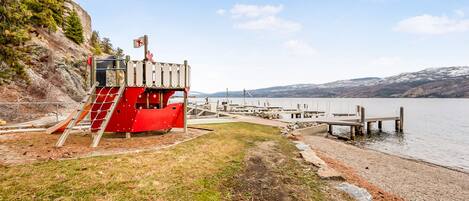 Children's play area - outdoor