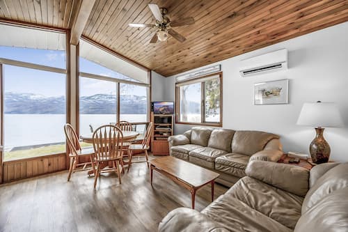 Cabin, Beach View | Living area