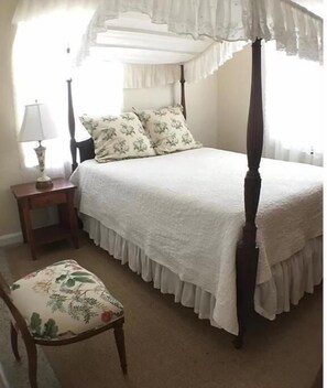 2 habitaciones, escritorio, wifi y ropa de cama