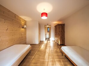 4 chambres, lit parapluie, Wi-Fi