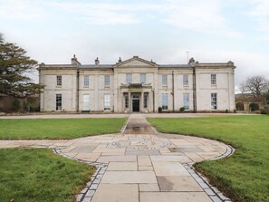 บริเวณภายนอก