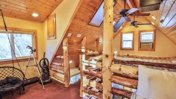 1 habitación, escritorio, cuna de viaje y wifi