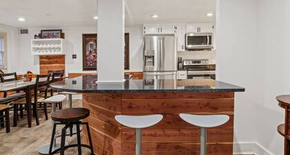 Newly Renovated Home North of Nashville