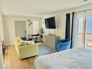 1 bedroom, iron/ironing board, WiFi, bed sheets