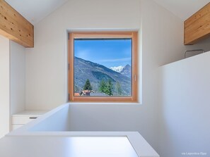 Interior - Lovely apartment for 2 people with WIFI, TV and balcony (Acquarossa)