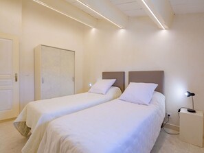 4 Schlafzimmer, kostenloses WLAN, Bettwäsche