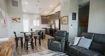 Cougar Canyon Unit C