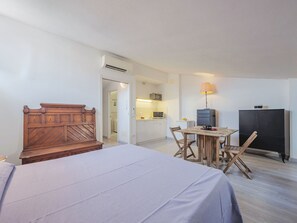 3 habitaciones, cuna de viaje, wifi gratis y ropa de cama 