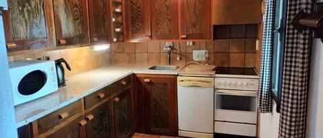 Microwave, oven, dishwasher