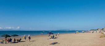 Cosy apartment for 2 guests with A/C, TV and terrace