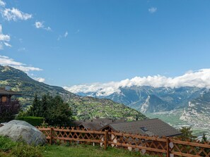 Esterni