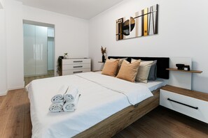 Superior apartman, erkély | 1 hálószoba, sötétítőfüggöny és vasaló/vasalódeszka